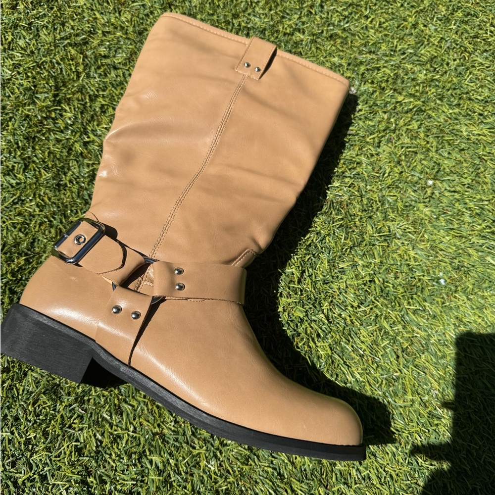 Women's Tan Leather Boots